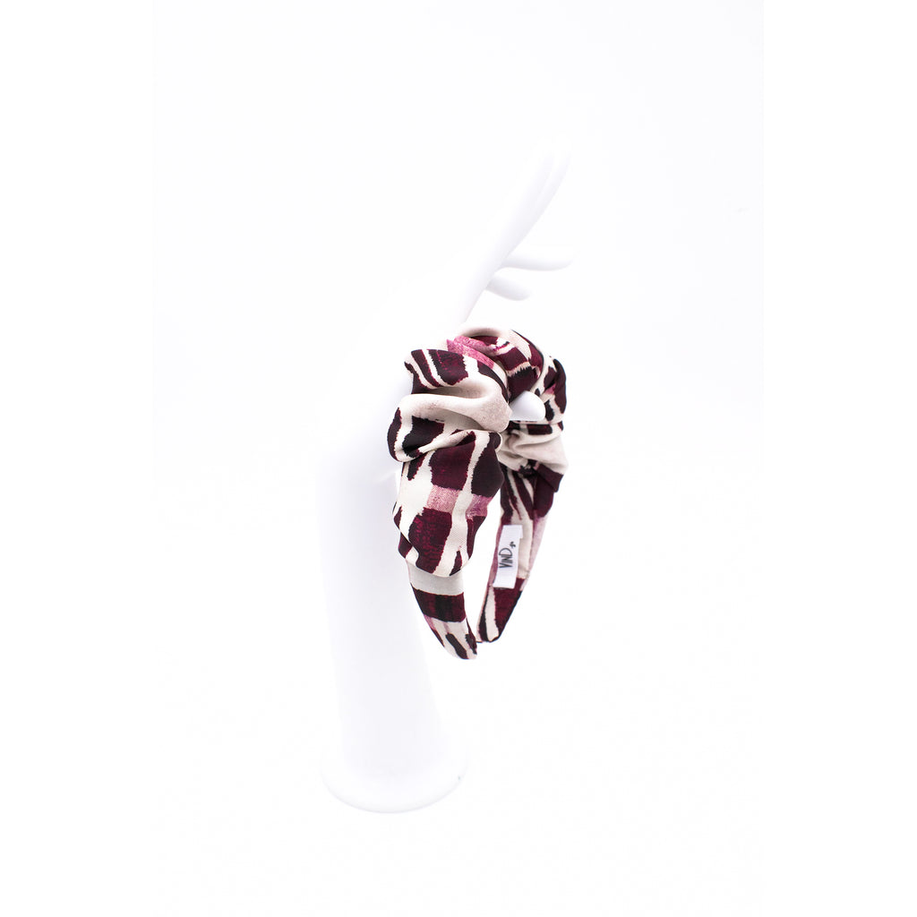 FEZ: Χειροποίητη στέκα, σατεν scrunchie beige, bordeaux