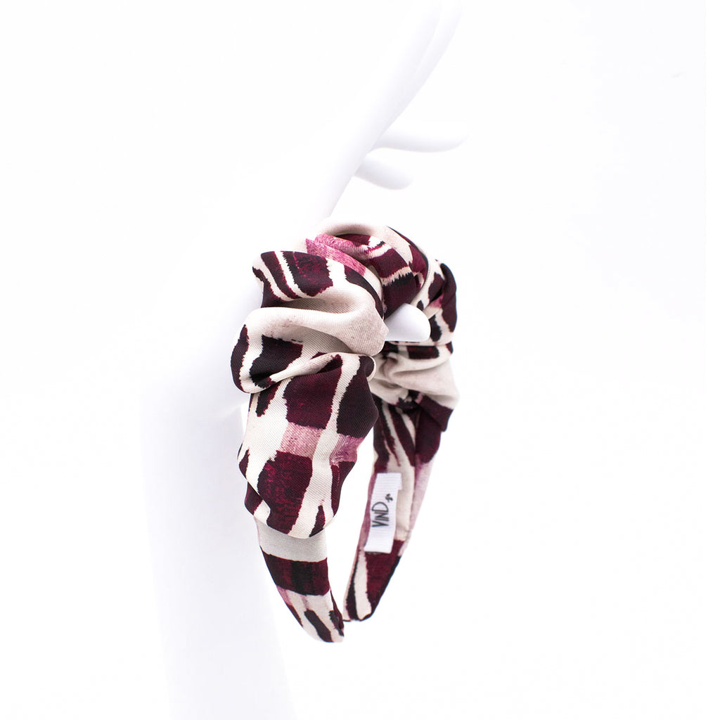 FEZ: Χειροποίητη στέκα, σατεν scrunchie beige, bordeaux