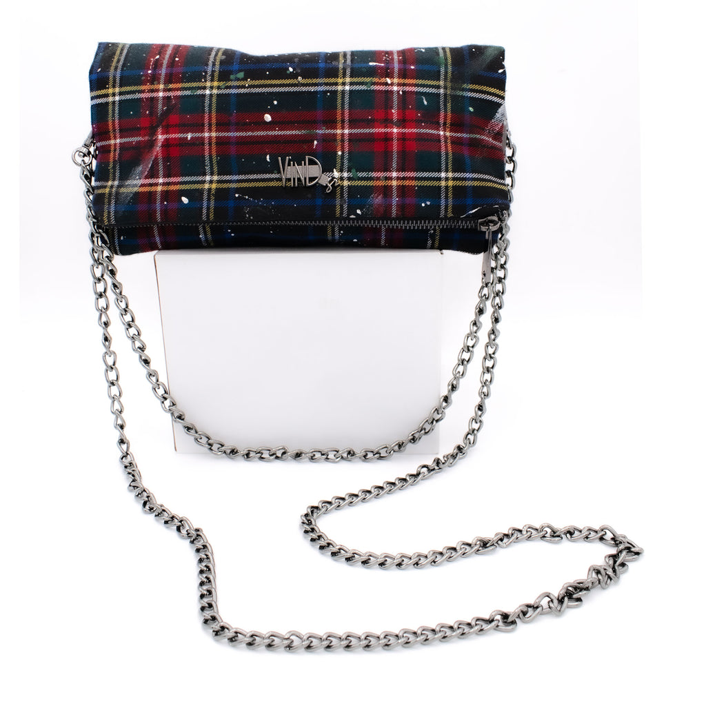 MELANIE BLACK RED CLUTCH: Χειροποίητο τσαντάκι φακελος, καρό καμπαρντίνα
