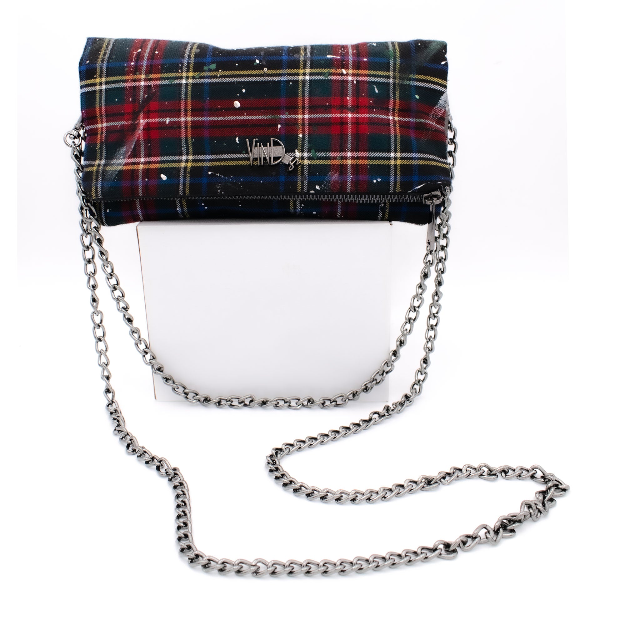 MELANIE BLACK RED CLUTCH: Χειροποίητο τσαντάκι φακελος, καρό καμπαρντίνα