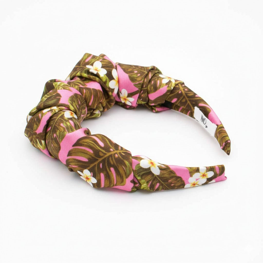 INGRID:  ΣΧειροποίητη στέκα, σατεν, με tropical leaves print σε χρώματα magenta, olive και cacao.