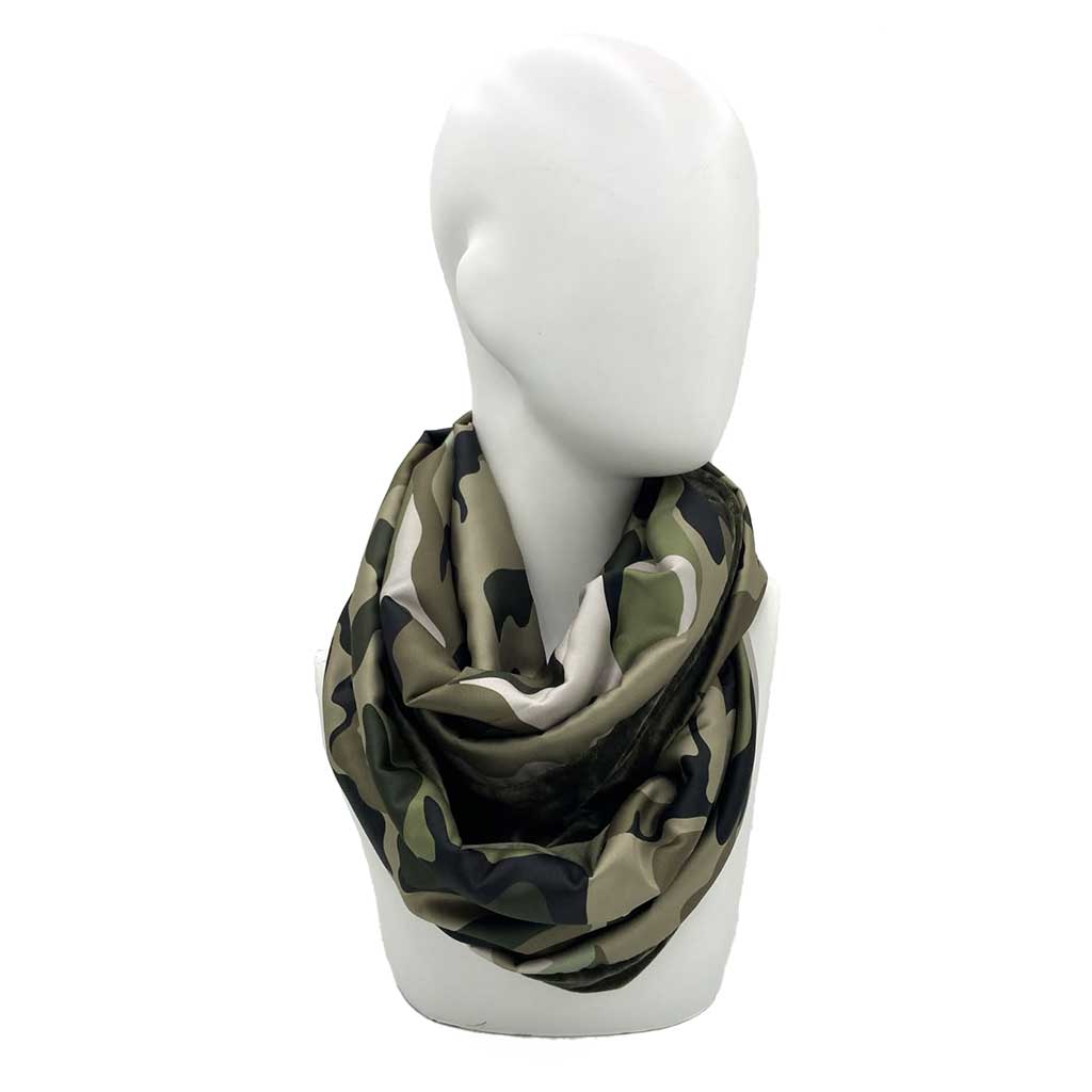 Allegra Infinity Scarf με camouflage print σε olive και moss green αποχρώσεις και moss green βελούδο – VinD.gr