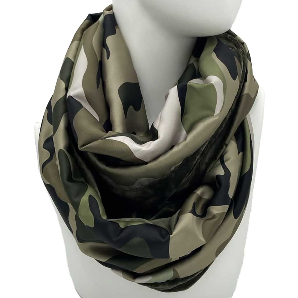 Allegra Infinity Scarf με camouflage print σε olive και moss green αποχρώσεις και moss green βελούδο – VinD.gr