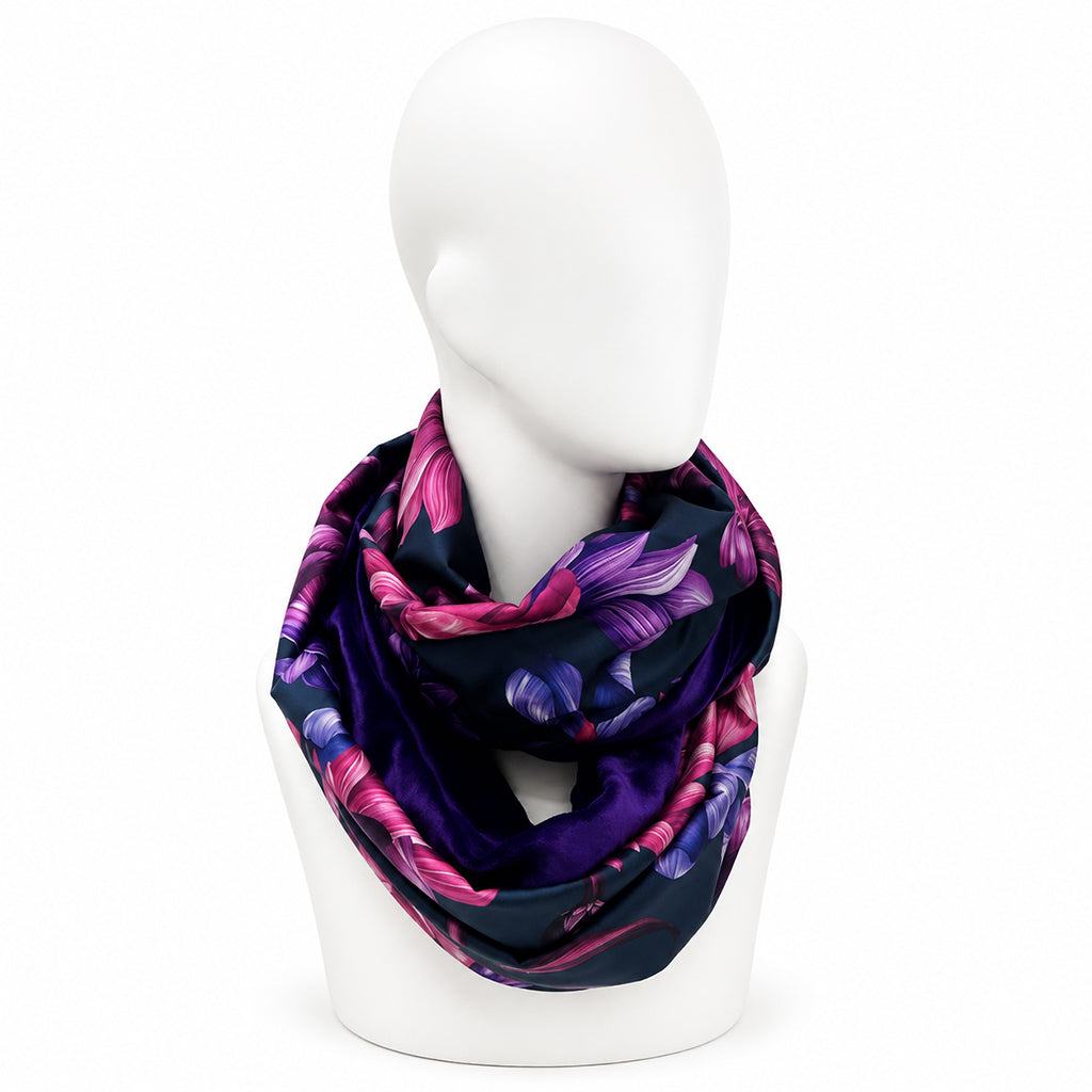 CAROL Infinity φουλάρι με Jacobean floral σατέν και magenta βελούδο
