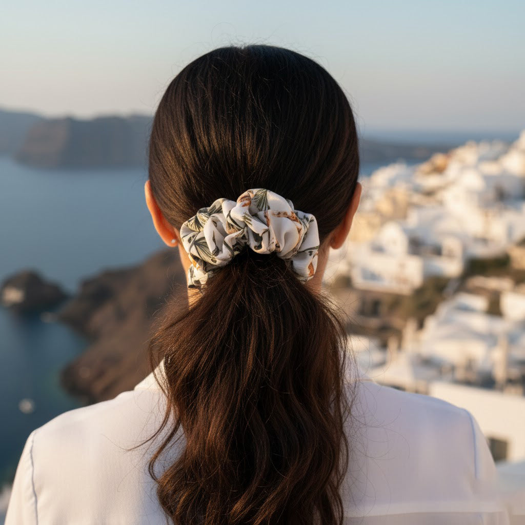 MEEKA: Εμπριμέ λαστιχάκι μαλλιών scrunchie, σατεν