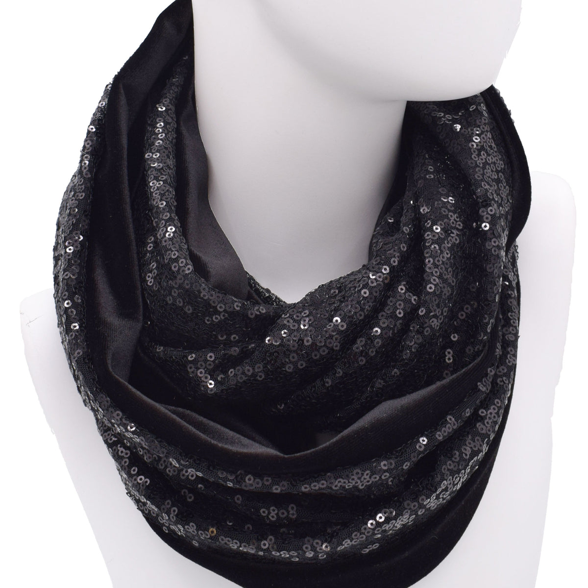 Μαύρη βελούδινη πλευρά του χειροποίητου Infinity φουλαριού
