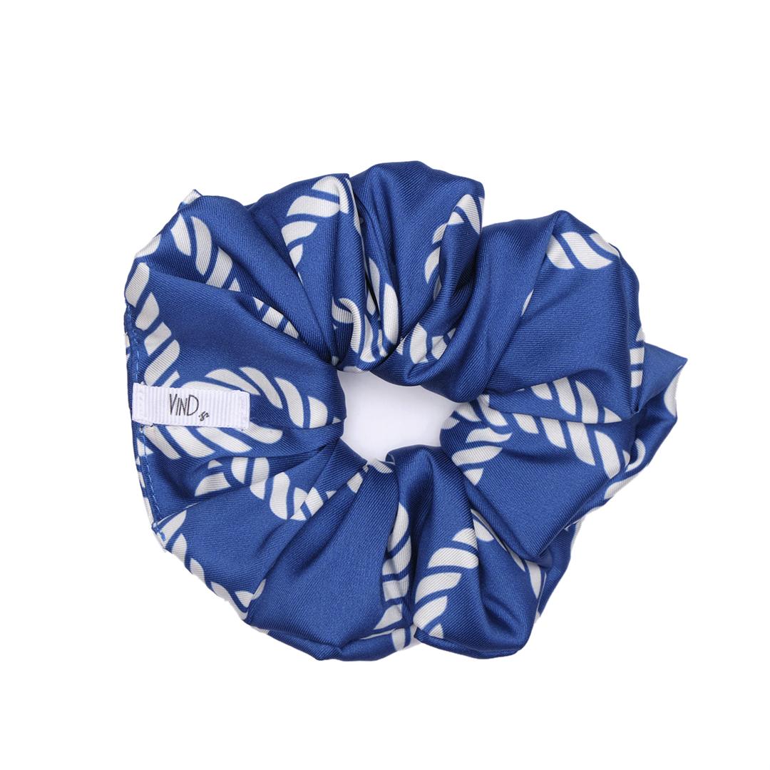 AEGEAN: Εμπριμέ λαστιχάκι μαλλιών scrunchie, σατεν