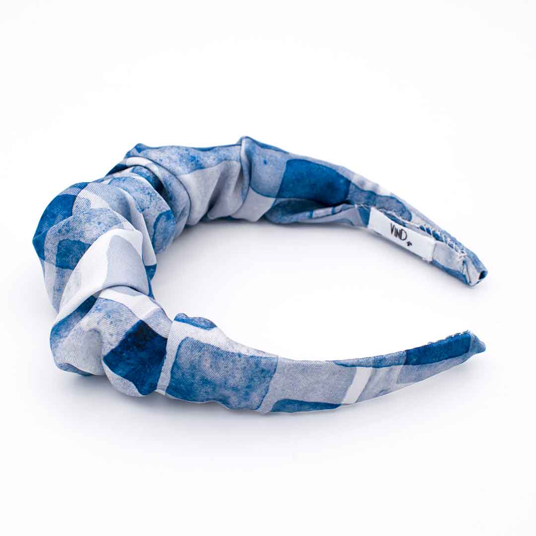AMON: Εμπριμε στέκα μαλλιών, white, blue, σατεν, χειροποίητη