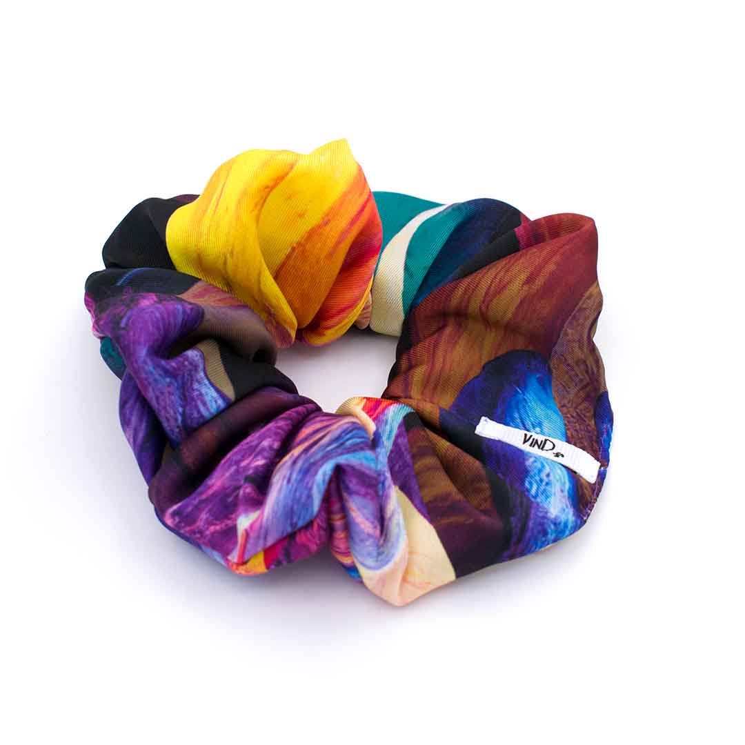 BERYL BLACK: Εμπριμέ λαστιχάκι μαλλιών scrunchie, σατεν