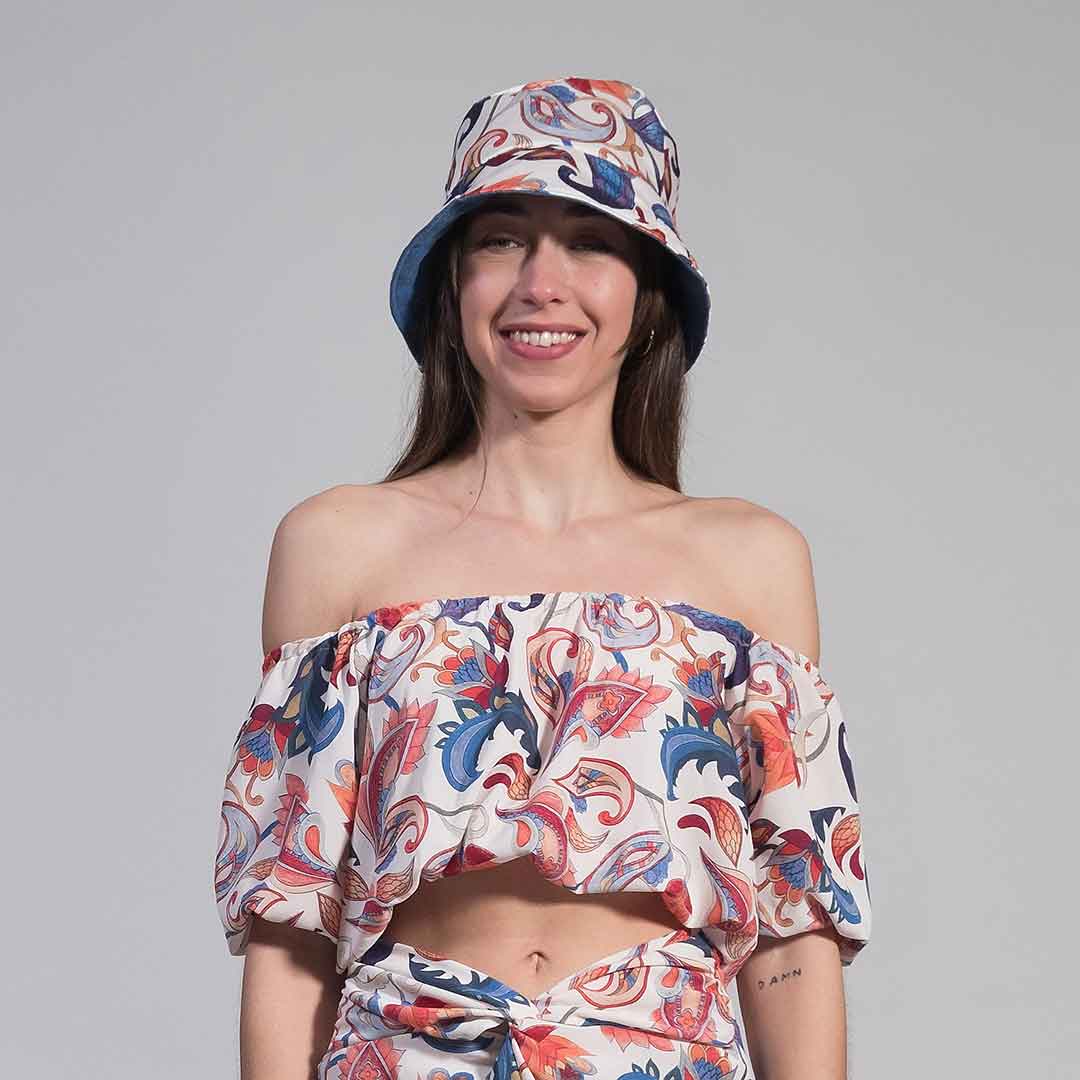 MARGO: Crop top τεχνητό μετάξι κόκκινο, μπλε