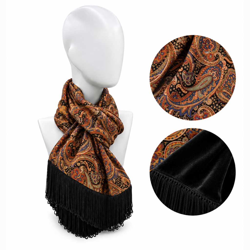 BARBARA εσάρπα 140x30 cm με paisley μοτίβο και μαύρο βελούδο φορεμένη σαν κασκόλ