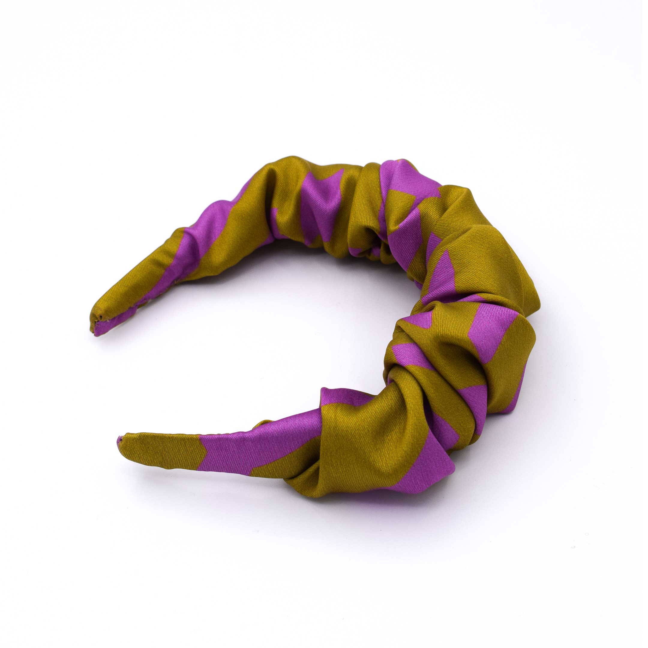LIVIA LIME: Χειροποίητη στέκα, σατεν, με geometric lines pattern