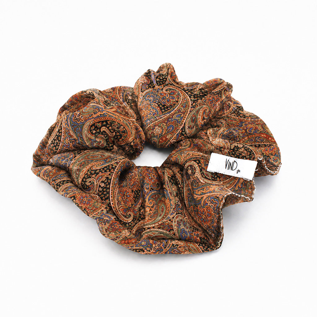 BARBARA κεραμιδί paisley satin scrunchie – VinD.gr