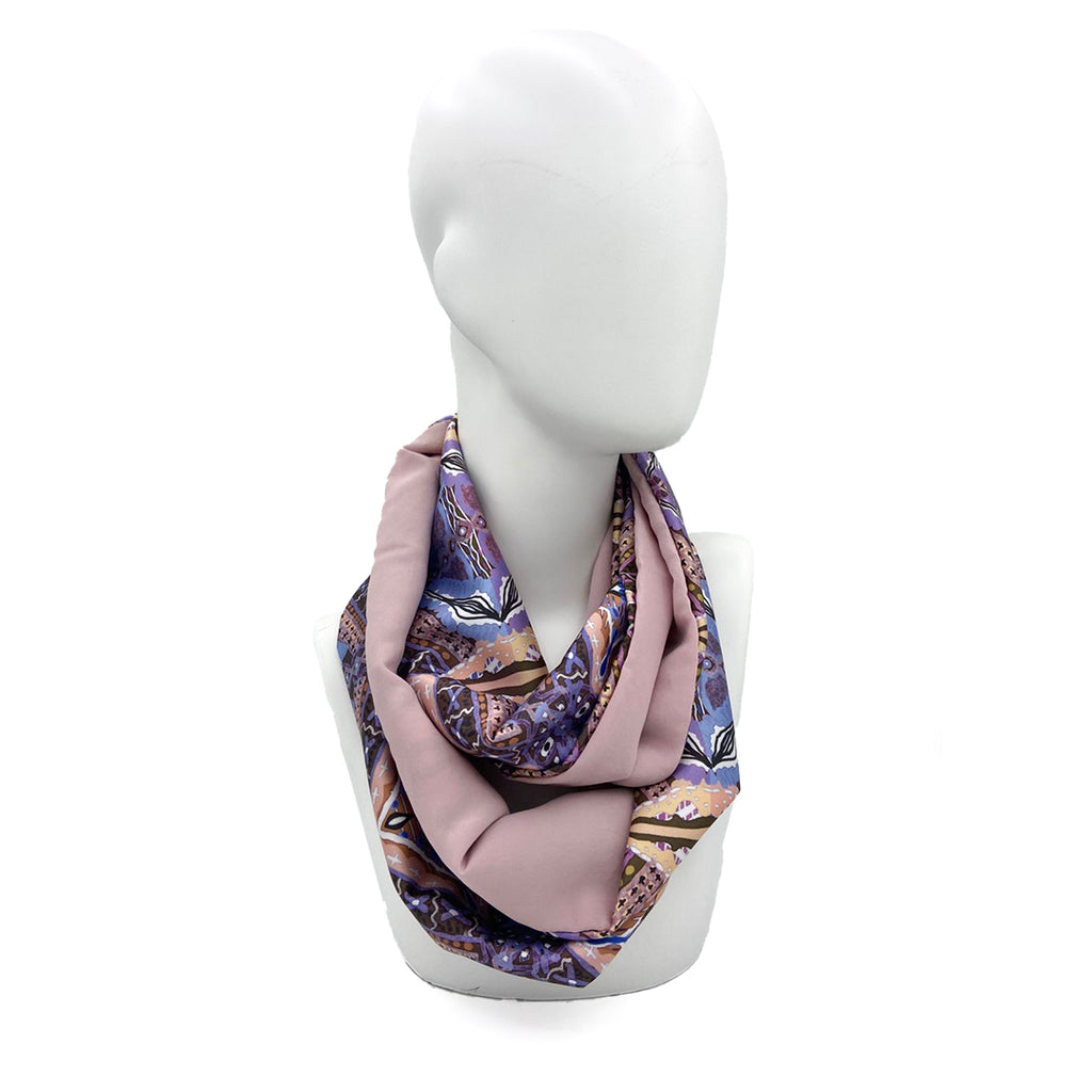 NEYTIRI POWDER: Ανάλαφρο Infinity φουλάρι σατεν, βισκοζ, με argyle damask pattern