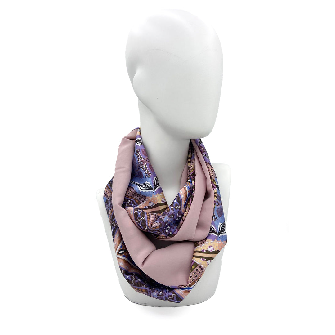 NEYTIRI POWDER: Ανάλαφρο Infinity φουλάρι σατεν, βισκοζ, με argyle damask pattern